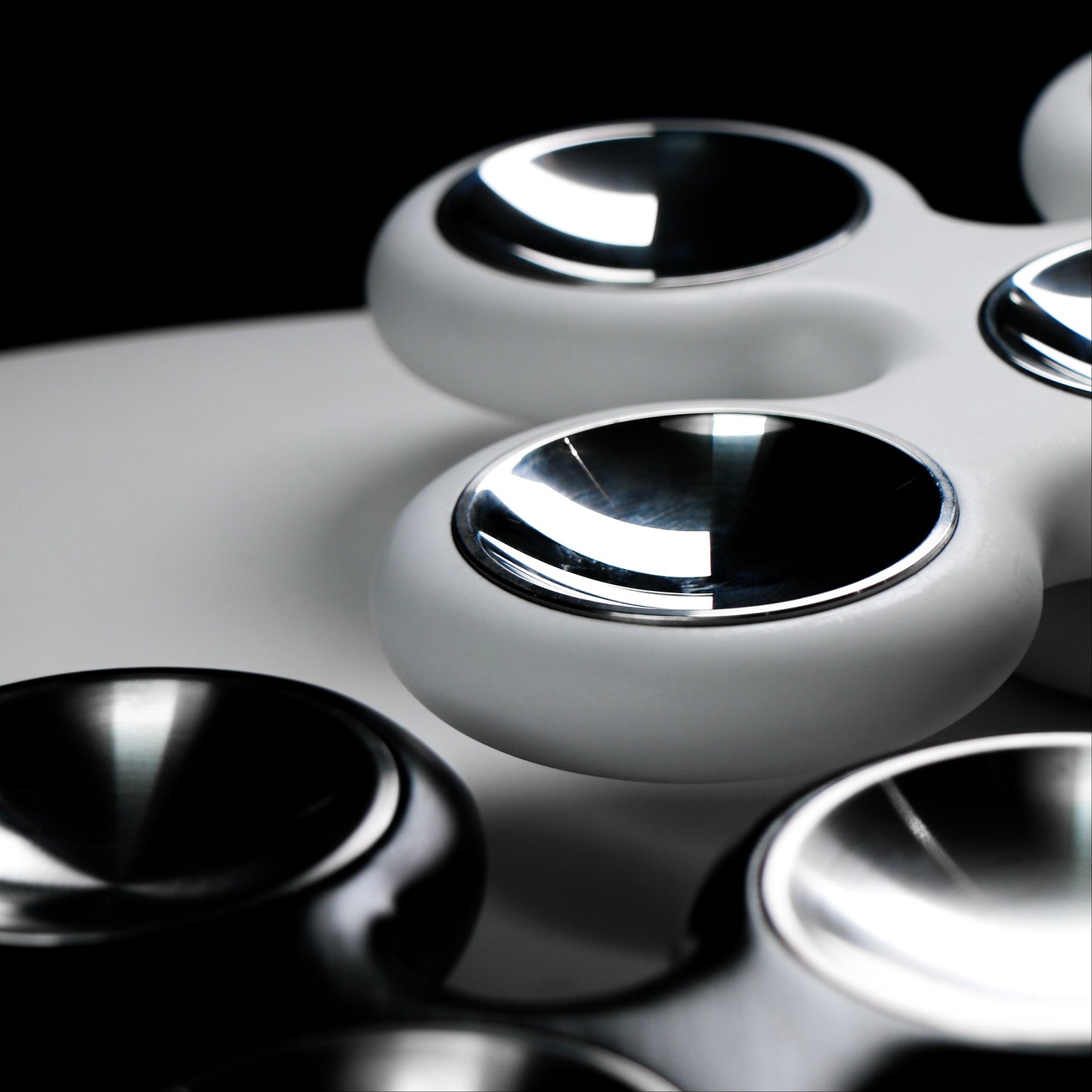 Fidget Spinner Seder Plate - Matte White