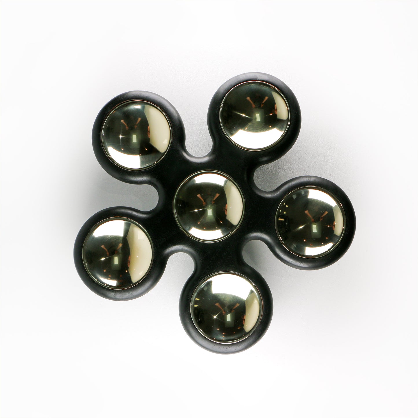 Fidget Spinner Seder Plate - Black